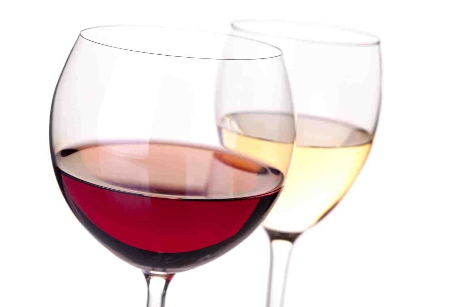 Quelle est la différence entre le vin rouge et le vin blanc ?